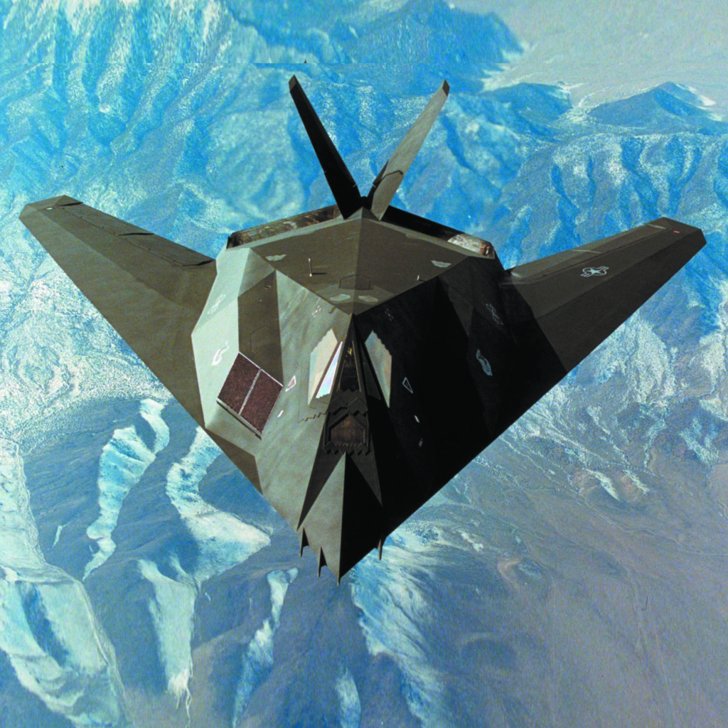NEW MODEL】F-117 NIGHTHAWK 6420 SERIES | Luminox ルミノックス公式 