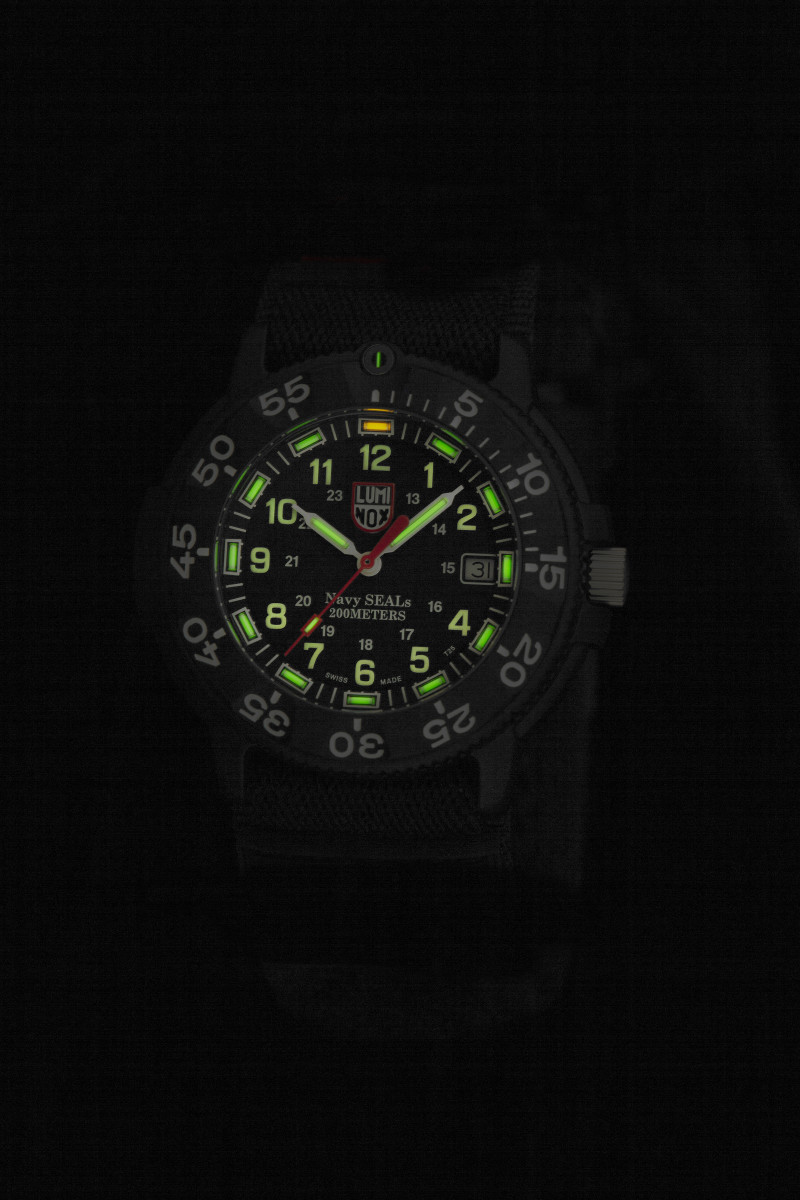 NEW MODEL 】ORIGINAL NAVY SEAL 3900 SERIES Ref.3901.RH.JL